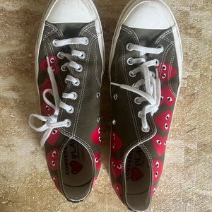 CDG Converse Size 11